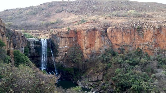 Aufschluss der Daspoort Formation bei Waterval Boven.